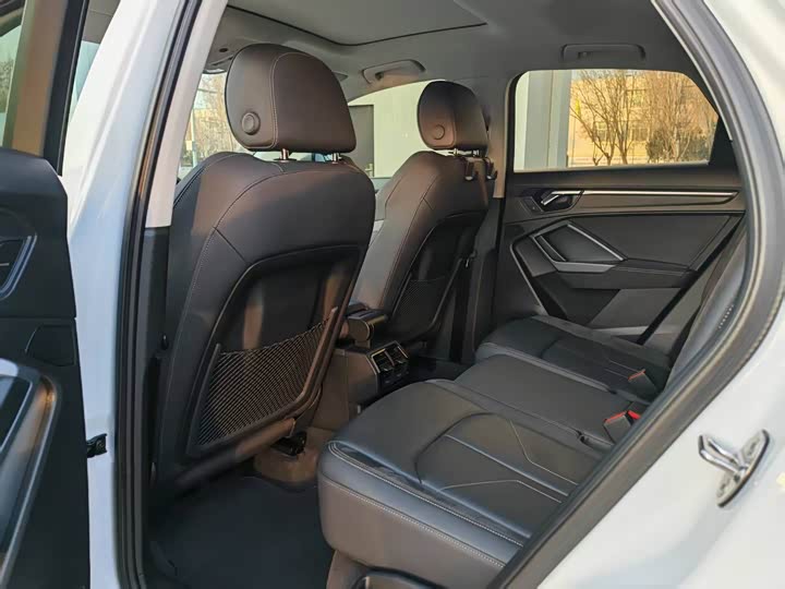 Фото 8 - Audi Q3 Sportback