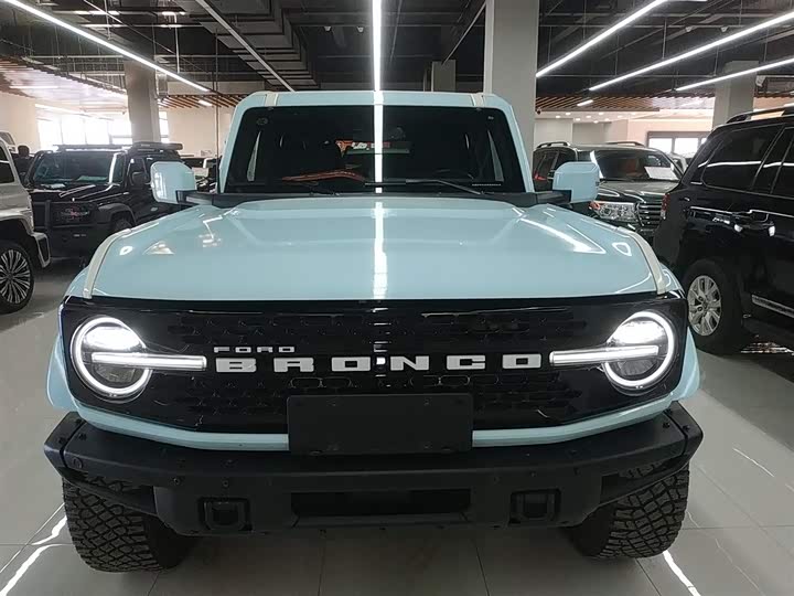 Фото 3 - Ford Bronco