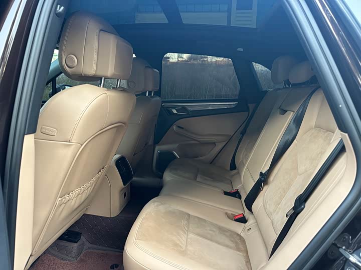 Фото 5 - Porsche Macan