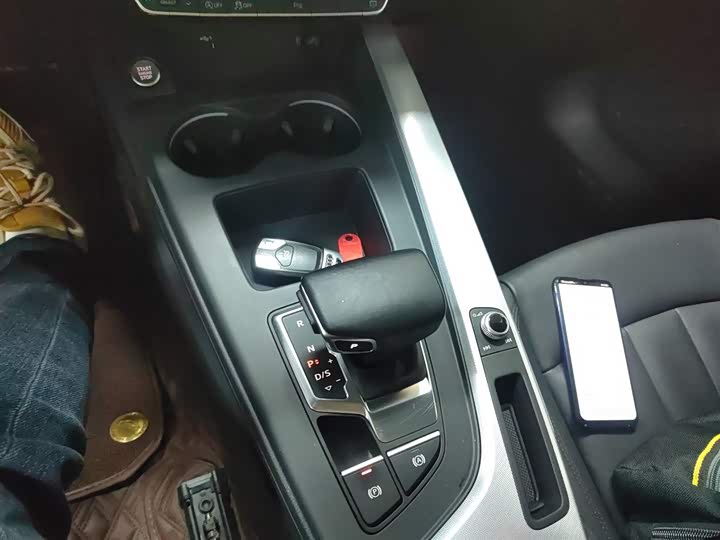 Фото 6 - Audi A5