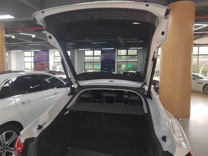 Фото 9 - Audi A5