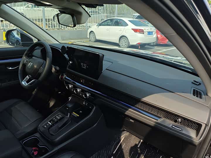 Фото 20 - Honda CR-V