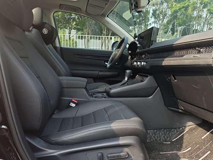 Фото 21 - Honda CR-V