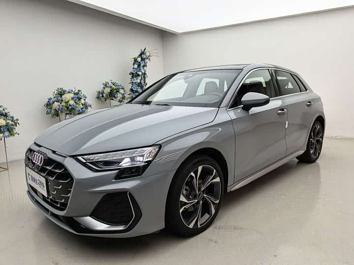 Фото 2 - Audi A3