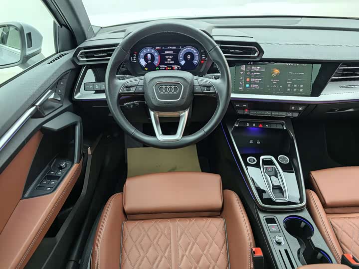 Фото 9 - Audi A3
