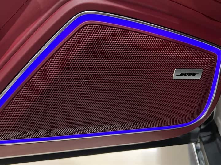 Фото 13 - Porsche Panamera