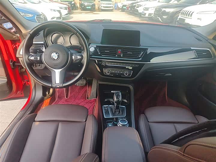 Фото 10 - BMW 1 Series