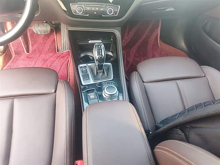 Фото 14 - BMW 1 Series