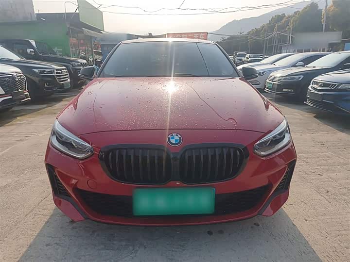 Фото 3 - BMW 1 Series