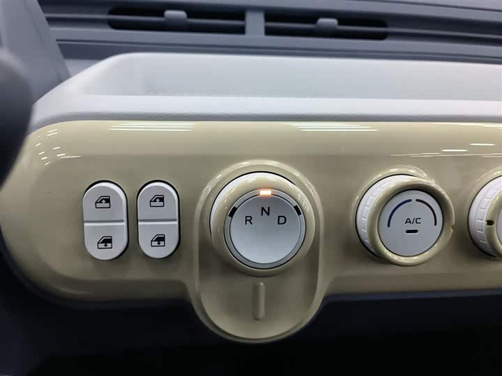 Фото 14 - Bestune Pony