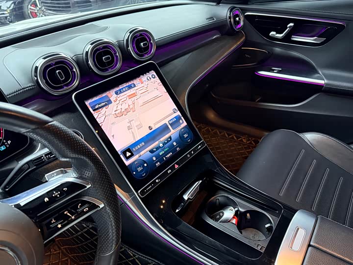 Фото 10 - Mercedes-Benz C-Class