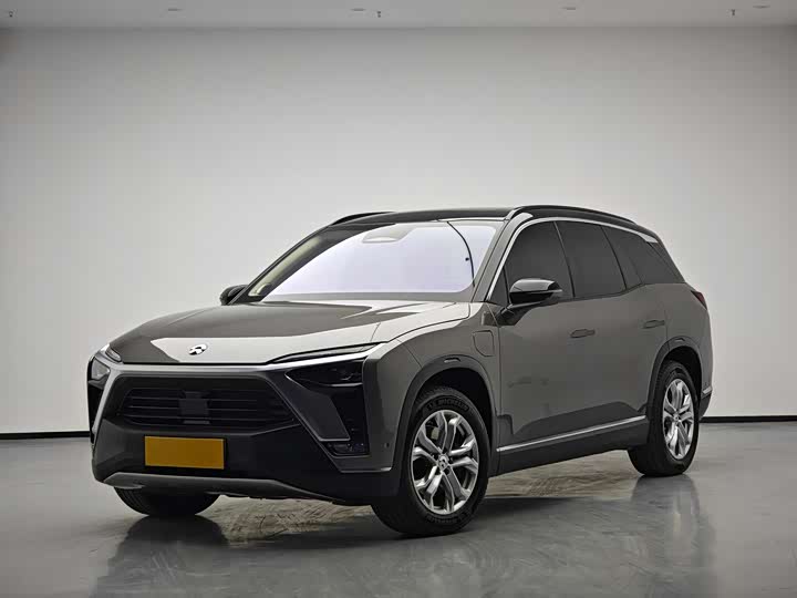 Фото 1 - Nio ES8