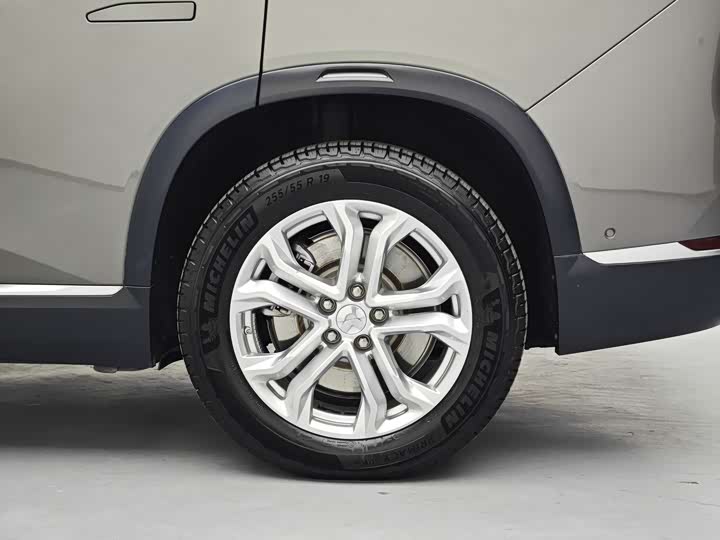 Фото 15 - Nio ES8