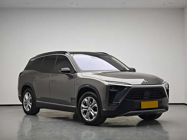 Фото 2 - Nio ES8