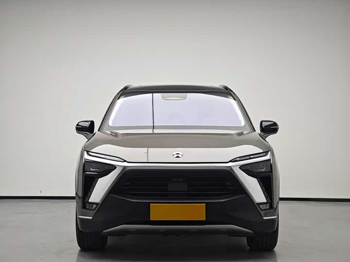 Фото 3 - Nio ES8