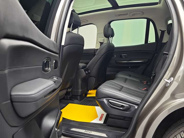 Фото 8 - Nio ES8