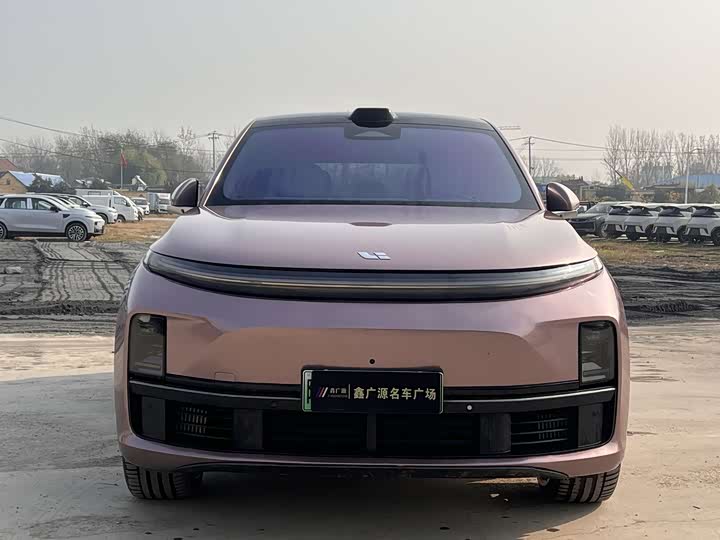 Фото 1 - LiXiang L7