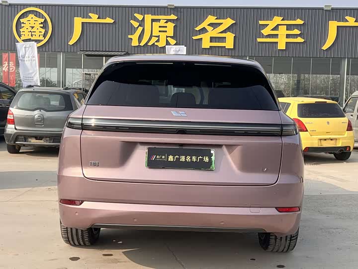 Фото 9 - LiXiang L7