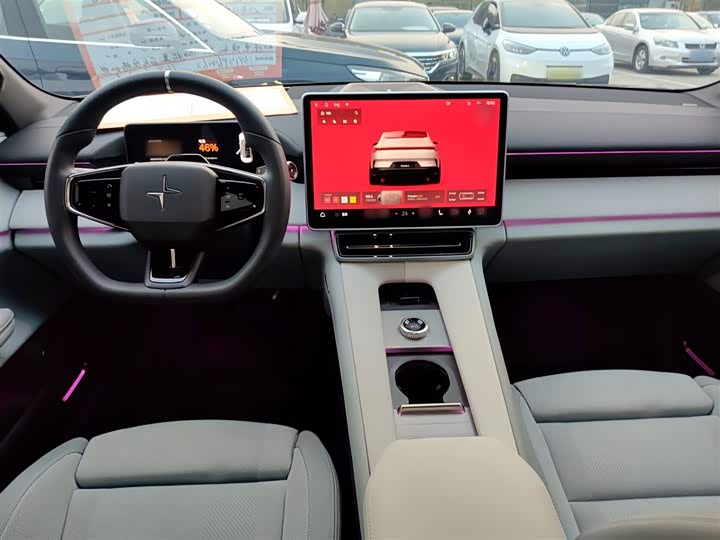 Фото 10 - Polestar 4