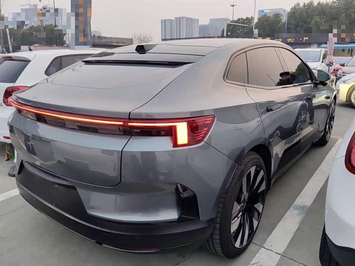 Фото 7 - Polestar 4