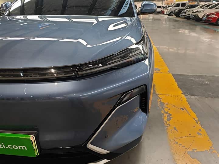 Фото 15 - Geely Galaxy Starship 7