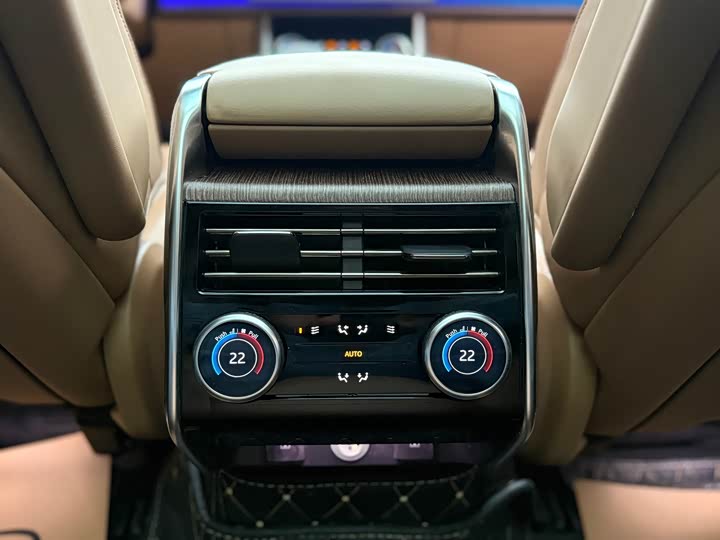 Фото 22 - Land Rover Range Rover