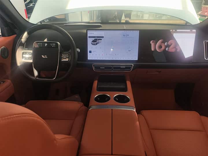 Фото 10 - LiXiang L7