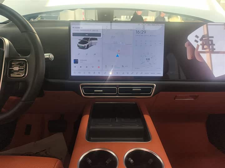 Фото 13 - LiXiang L7