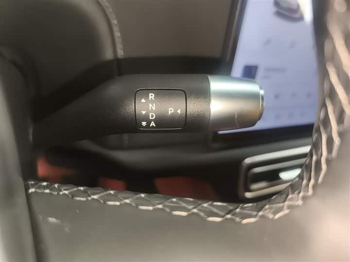 Фото 14 - LiXiang L7