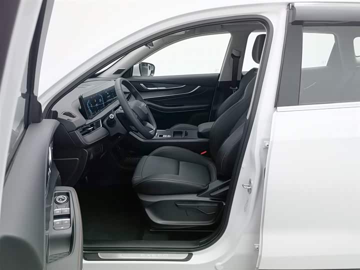 Фото 10 - Exeed LX