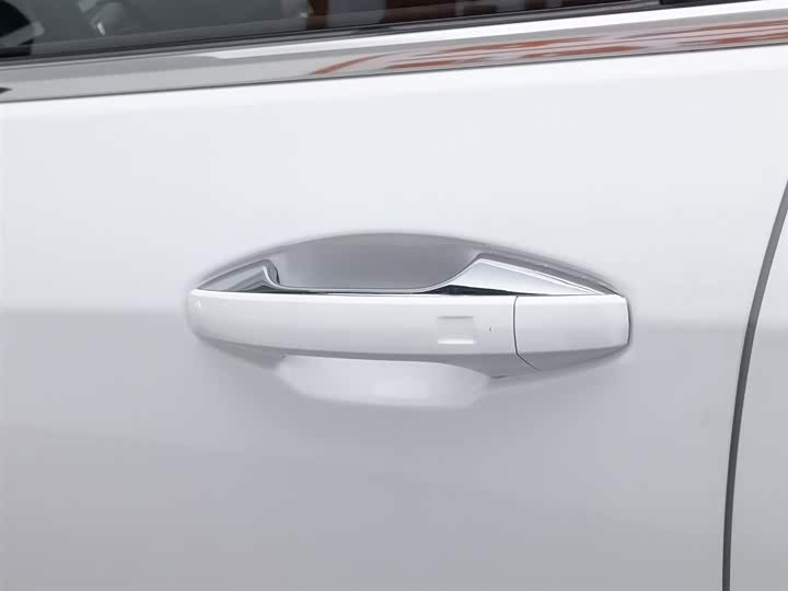 Фото 18 - Exeed LX