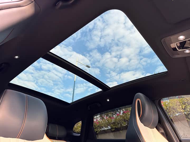 Фото 21 - BYD Song Plus Hybrid/EV