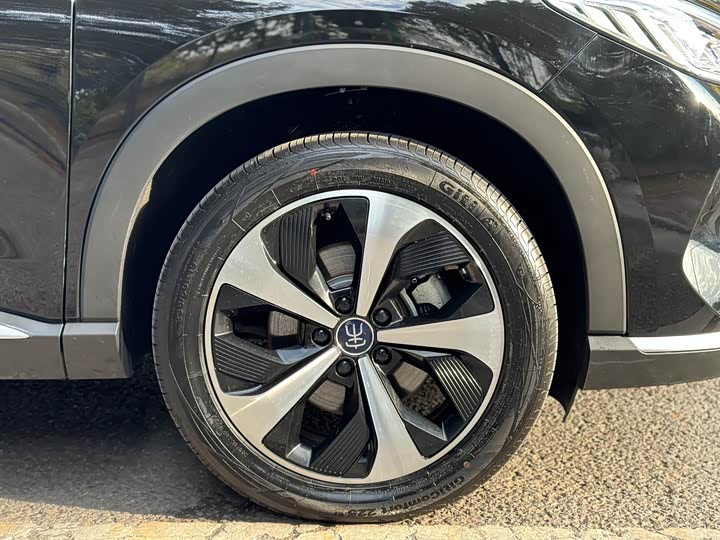 Фото 23 - BYD Song Plus Hybrid/EV