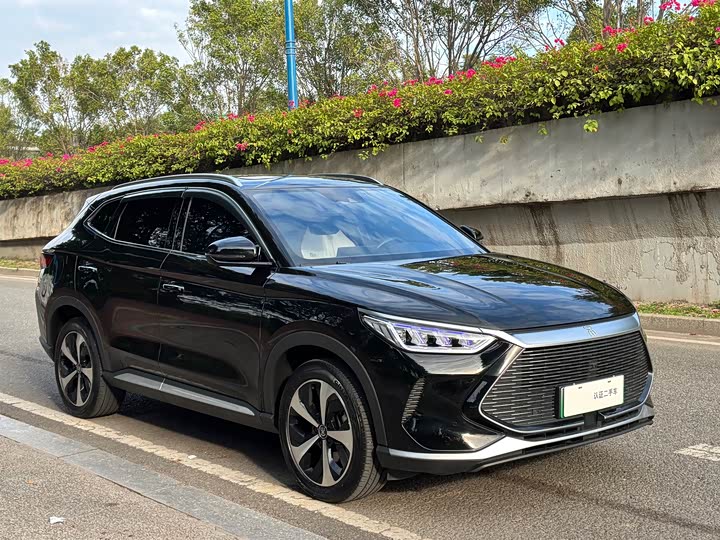 Фото 3 - BYD Song Plus Hybrid/EV