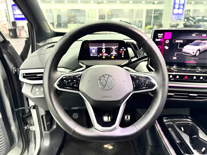 Фото 12 - Volkswagen ID.4 Crozz