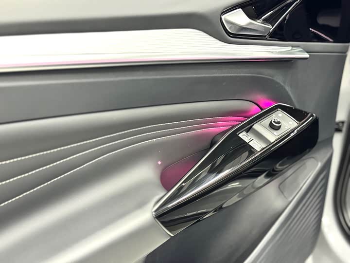 Фото 15 - Volkswagen ID.4 Crozz