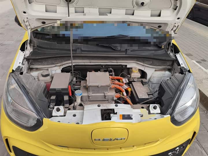 Фото 11 - Roewe Clever