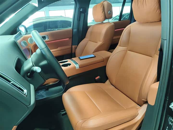 Фото 7 - LiXiang L6