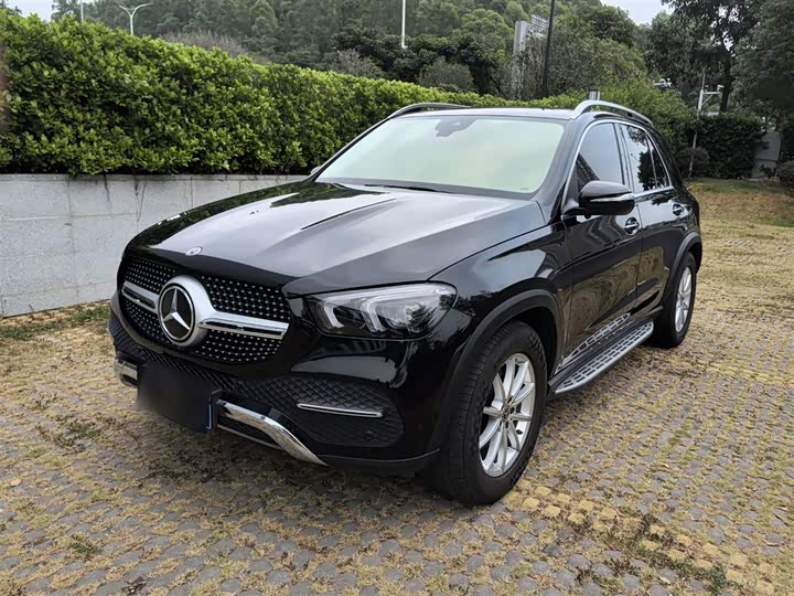 Фото 1 - Mercedes-Benz GLE-Class