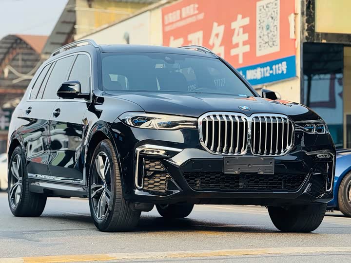 Фото 3 - BMW X7