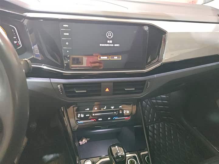 Фото 13 - Volkswagen Tayron