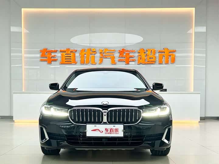 Фото 3 - BMW 5 Series