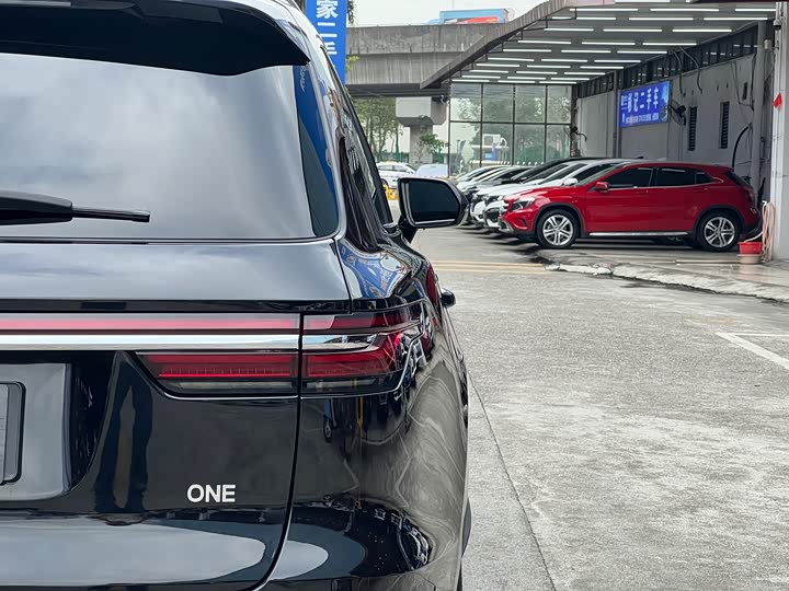 Фото 16 - LiXiang One