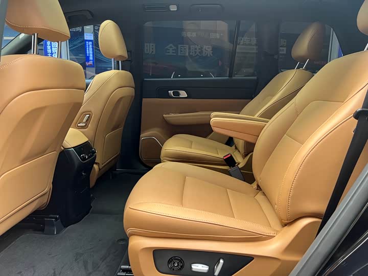 Фото 7 - LiXiang One