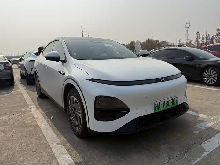 Фото 3 - XPeng G6