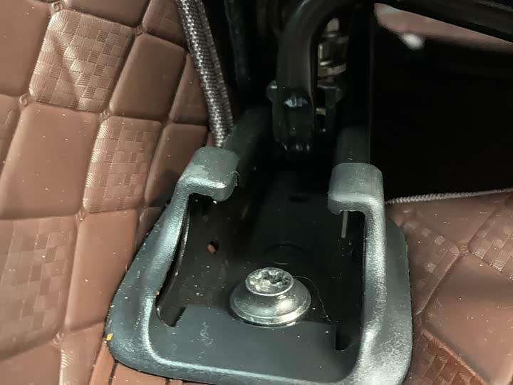 Фото 8 - Toyota Corolla