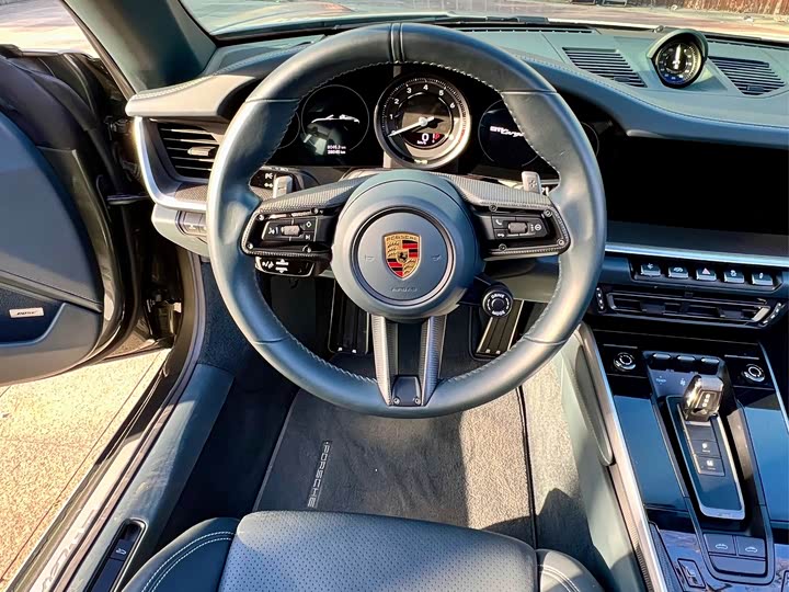 Фото 14 - Porsche 911