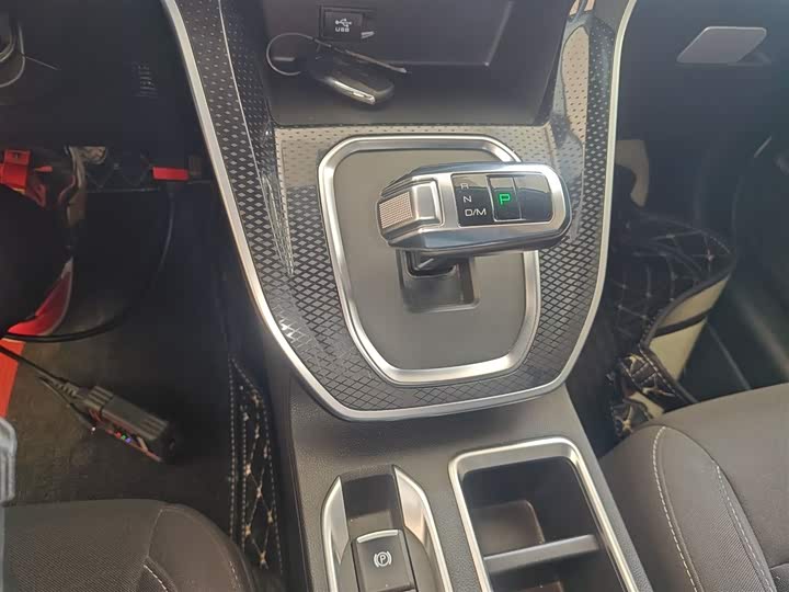 Фото 14 - Haval M6