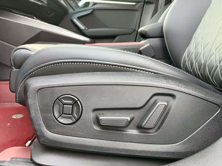 Фото 10 - Audi A3