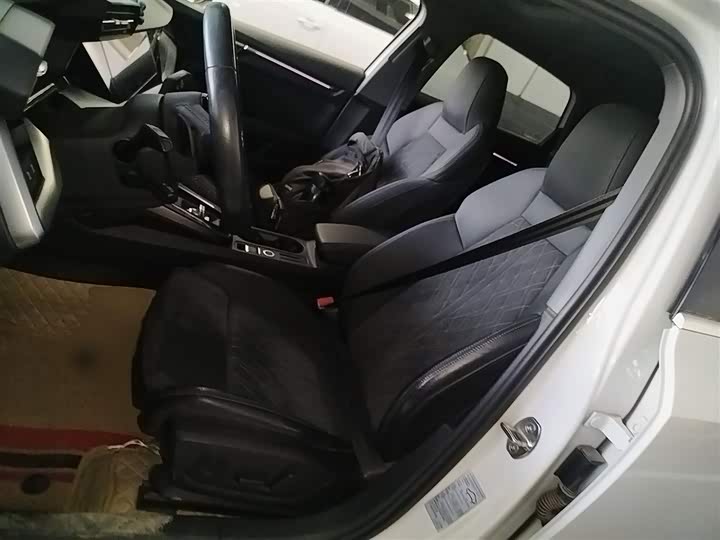 Фото 15 - Audi A3